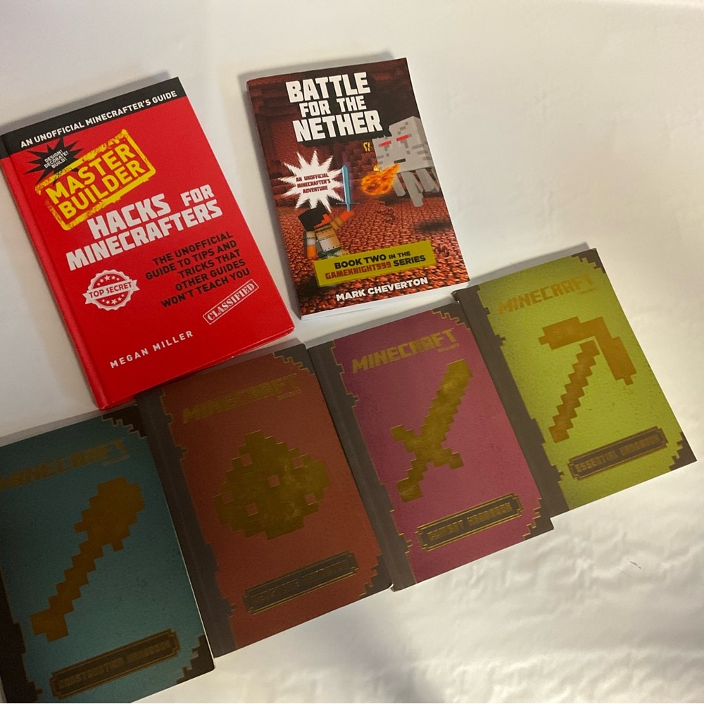 Fabulous Lot Of 6 Minecraft Handbooks & Hacks Books -